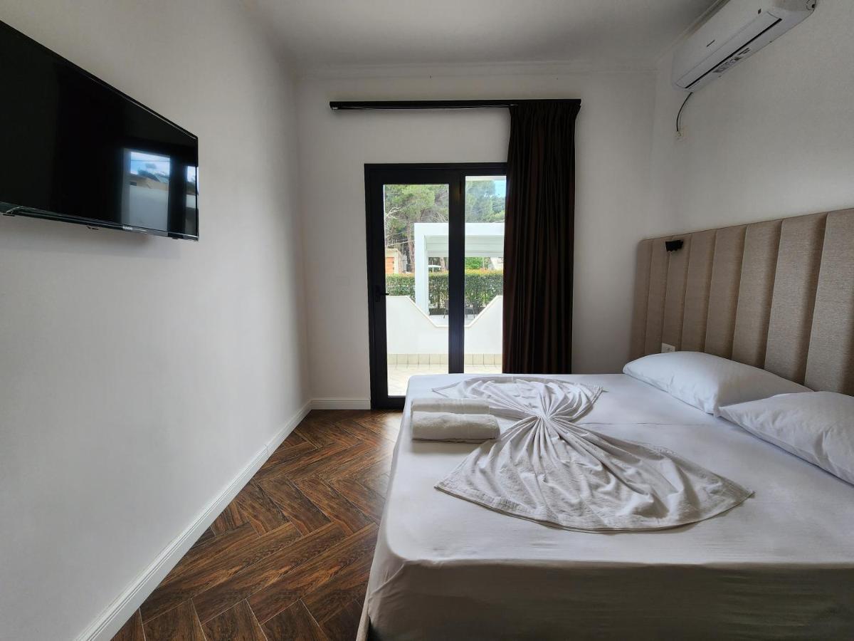 Villa Ax Mirage Vlorë 외부 사진